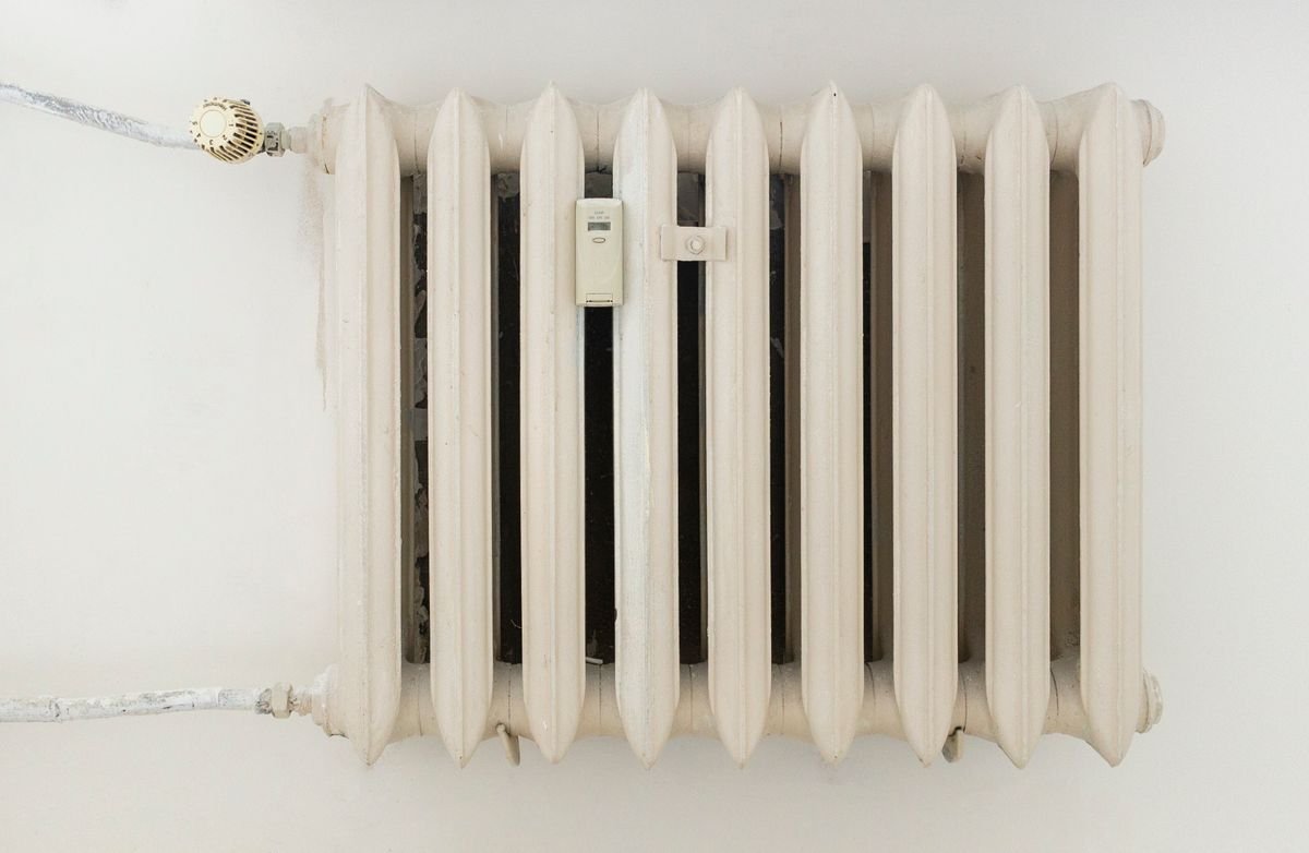 Radiateur électrique à inertie sèche